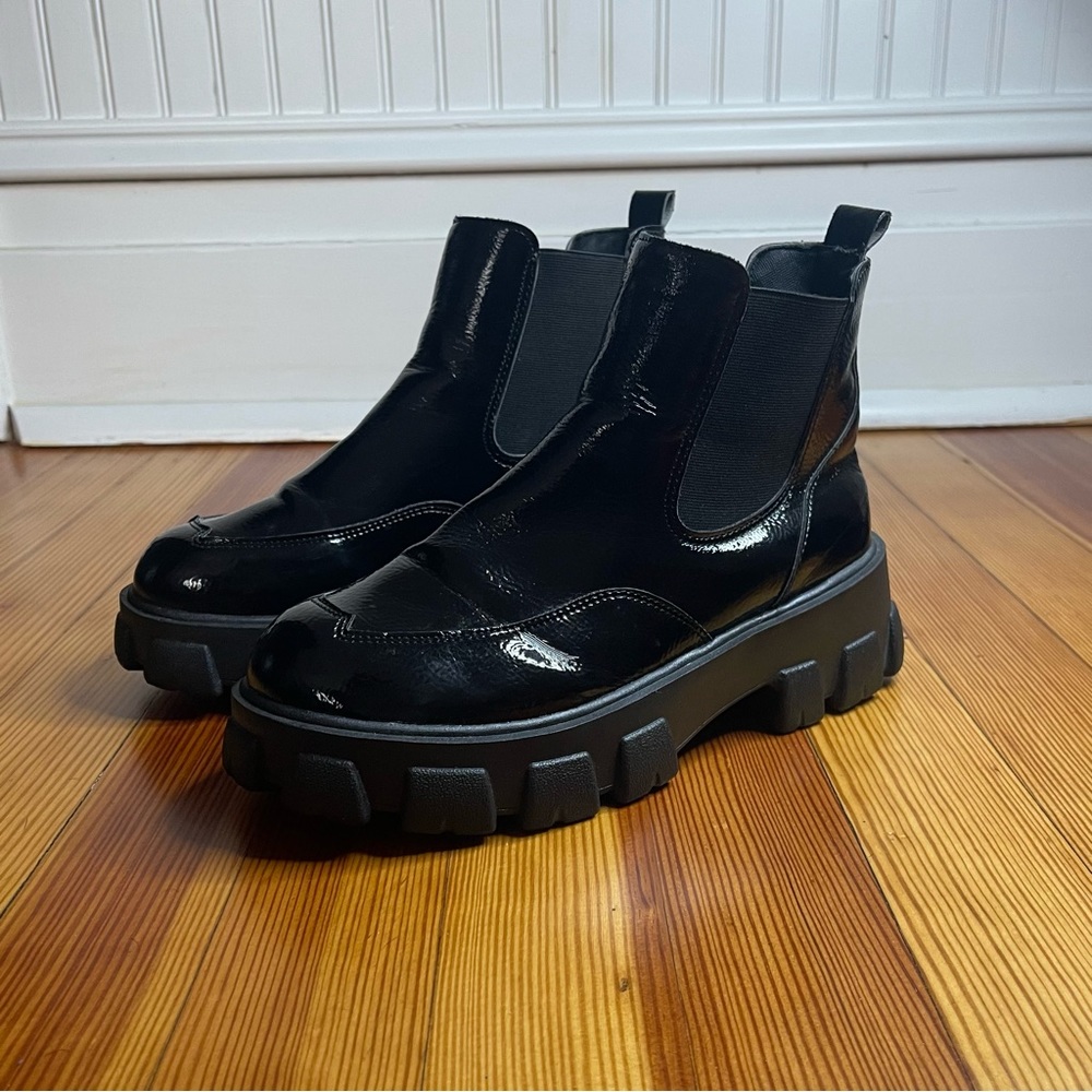 SHEIN Black Chelsea Boots Size 8.5W